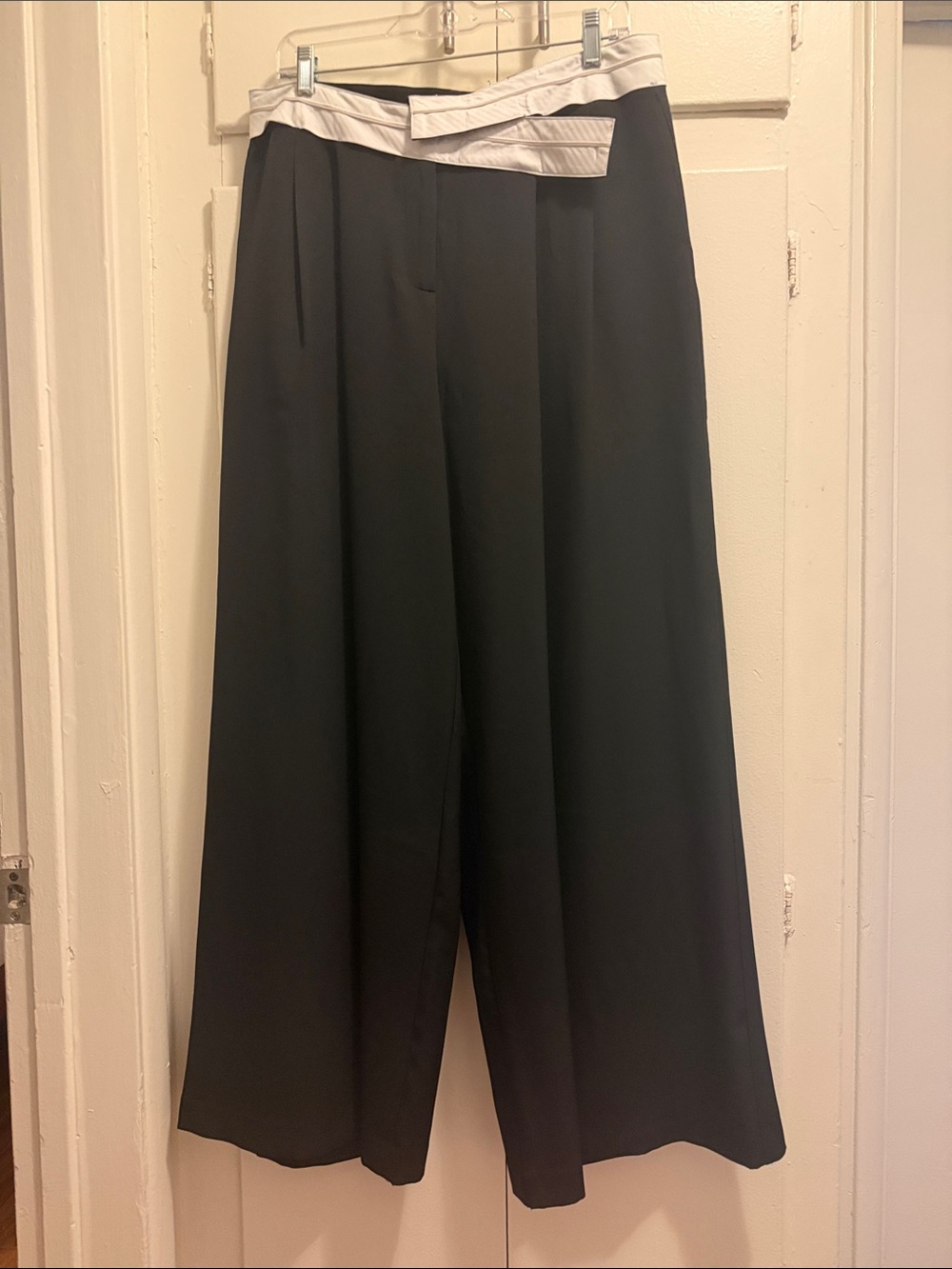 Lioness Black Wide-Leg Pants with Cream Waistband